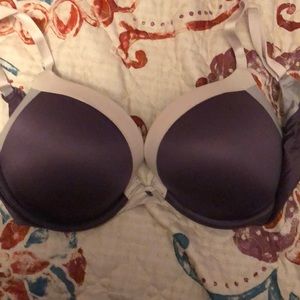 Victoria’s Secret FABULOUS Bra